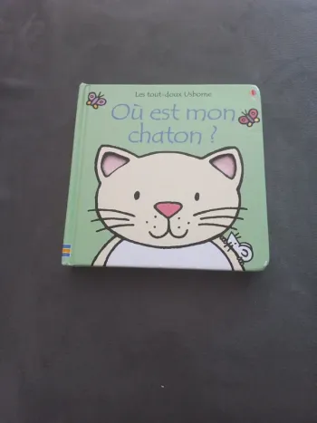 Livre cartonné ou est mon chaton bebe