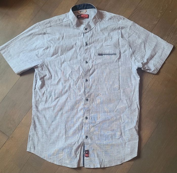 Chemise manches courtes