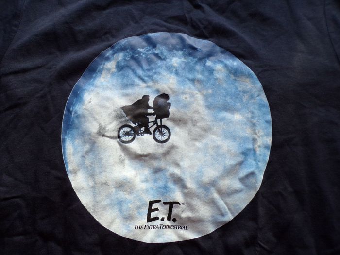 Tee-shirt ET taille L neuf - photo numéro 2