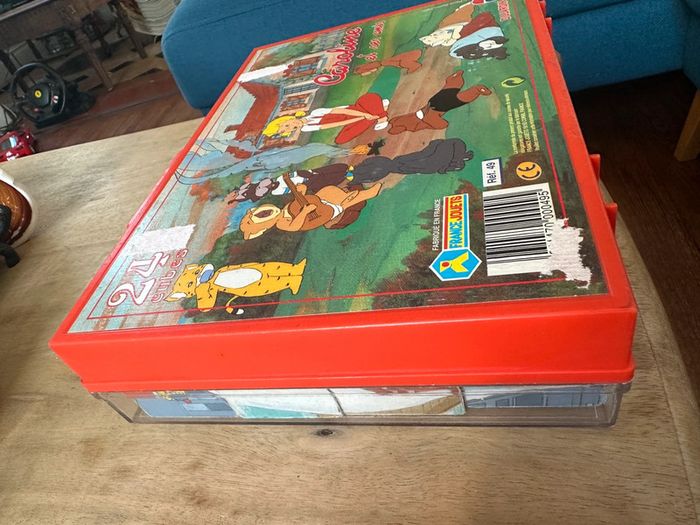 Dujardin valise valisette coffret rouge de 24 cubes Caroline et ses amis Pierre Probst France Jouets - photo numéro 3