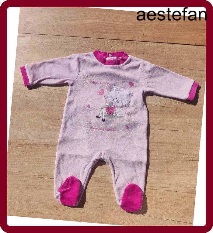 Lot pyjama 3 mois - photo numéro 2