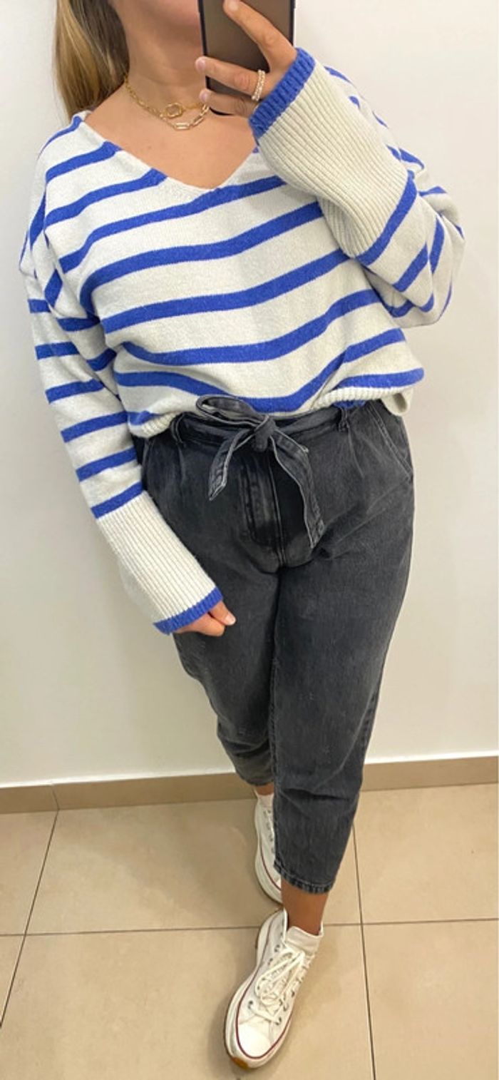 Superbe Pull A Rayures Col V Taille Unique - photo numéro 4