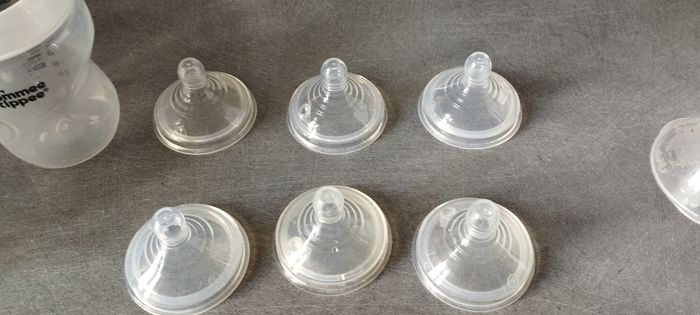 Lot biberons tommee tippee - photo numéro 2