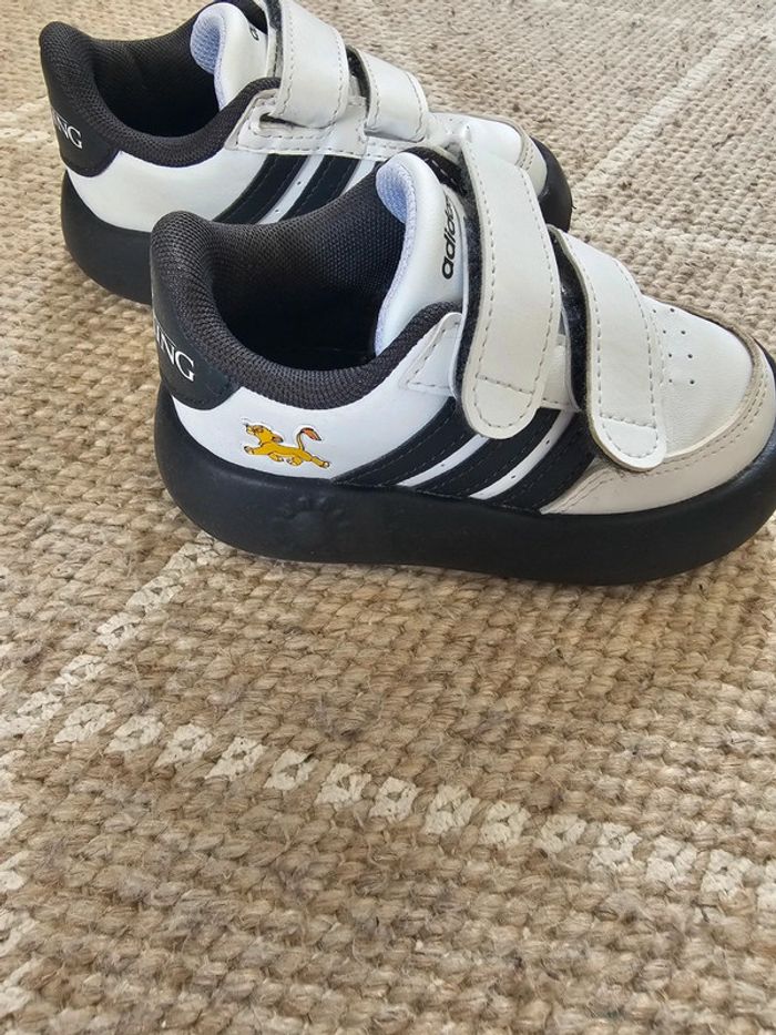 Baskets Roi Lion - Addidas - 21 - photo numéro 2