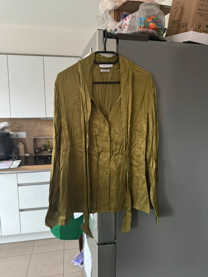 Blouse satinée reserved - photo numéro 2