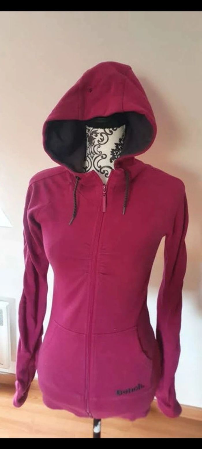 Veste à capuche  bench