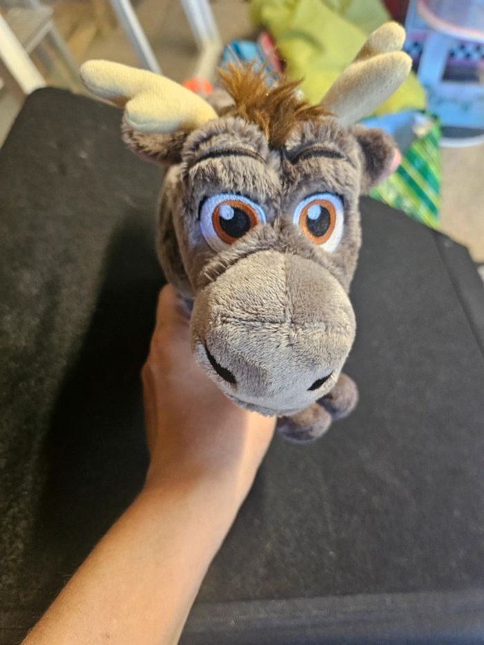 Peluche sven disney store - photo numéro 2