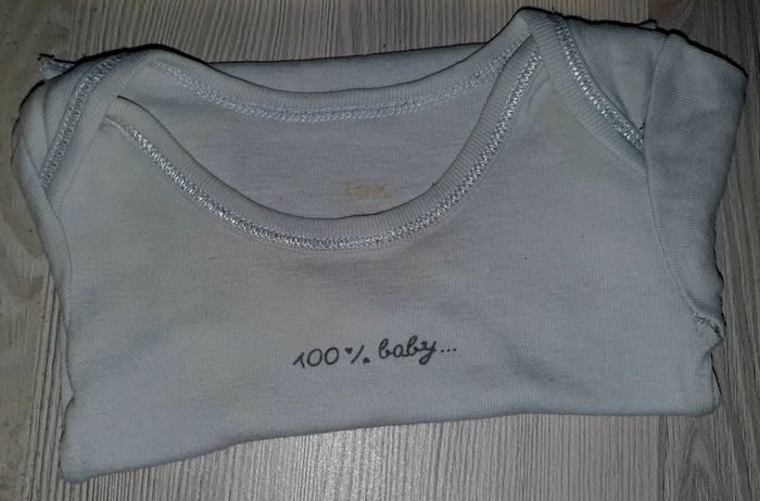 Lot bodies bébé mixte - photo numéro 4