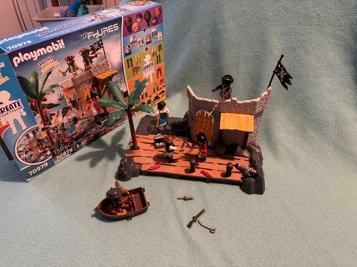 Playmobil pirate