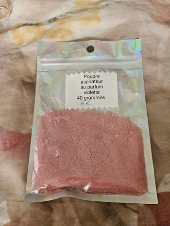 Poudre aspirateur au parfum violette