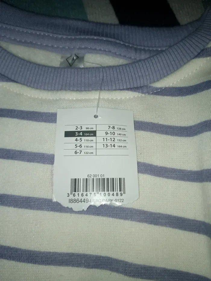 Pull neuf 104 cm - photo numéro 2