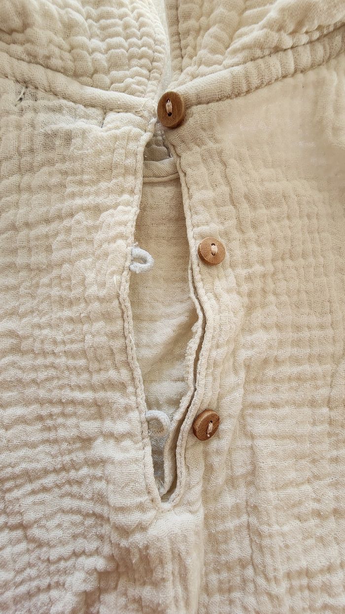 Lot 2 blouses Kiabi 24 mois - photo numéro 8