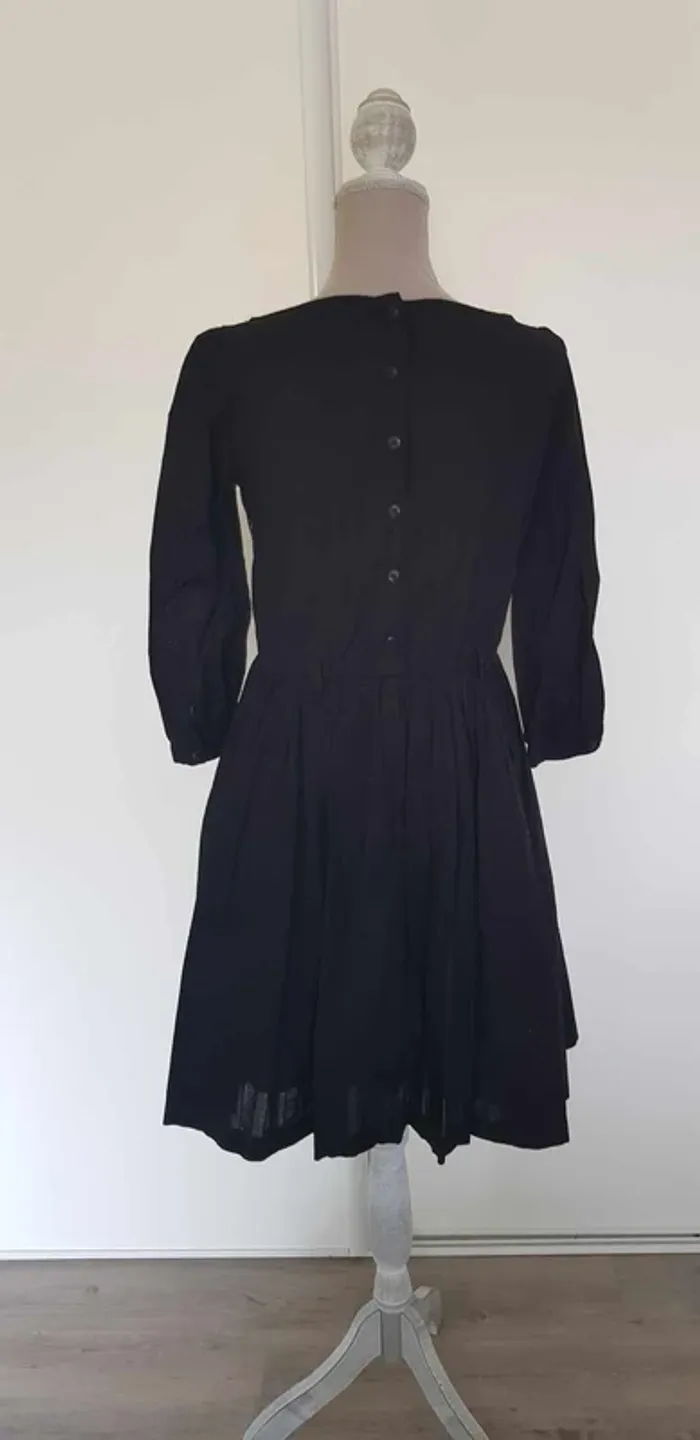 Robe cintrée doublé - photo numéro 3