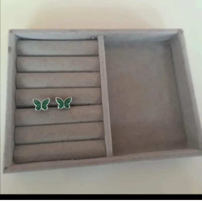boucle d'oreille
