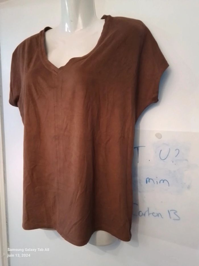 T shirt - photo numéro 2