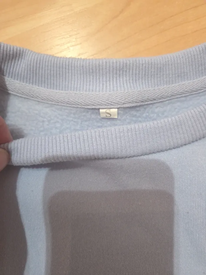 Pull taille S couleur bleu - photo numéro 2