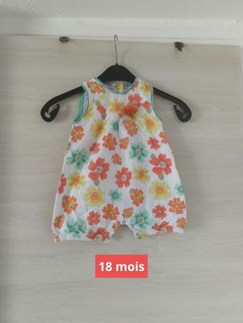 Barboteuse taille 18 mois