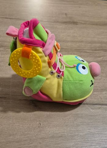 Chaussure d'apprentissage fermetures
