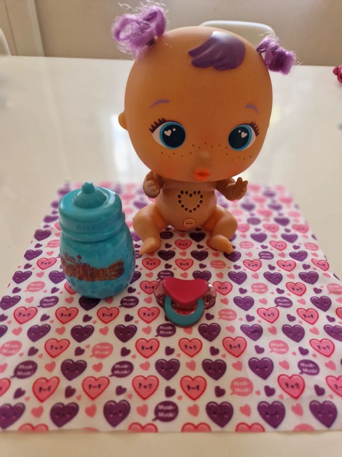 Poupée interactive The Bellies