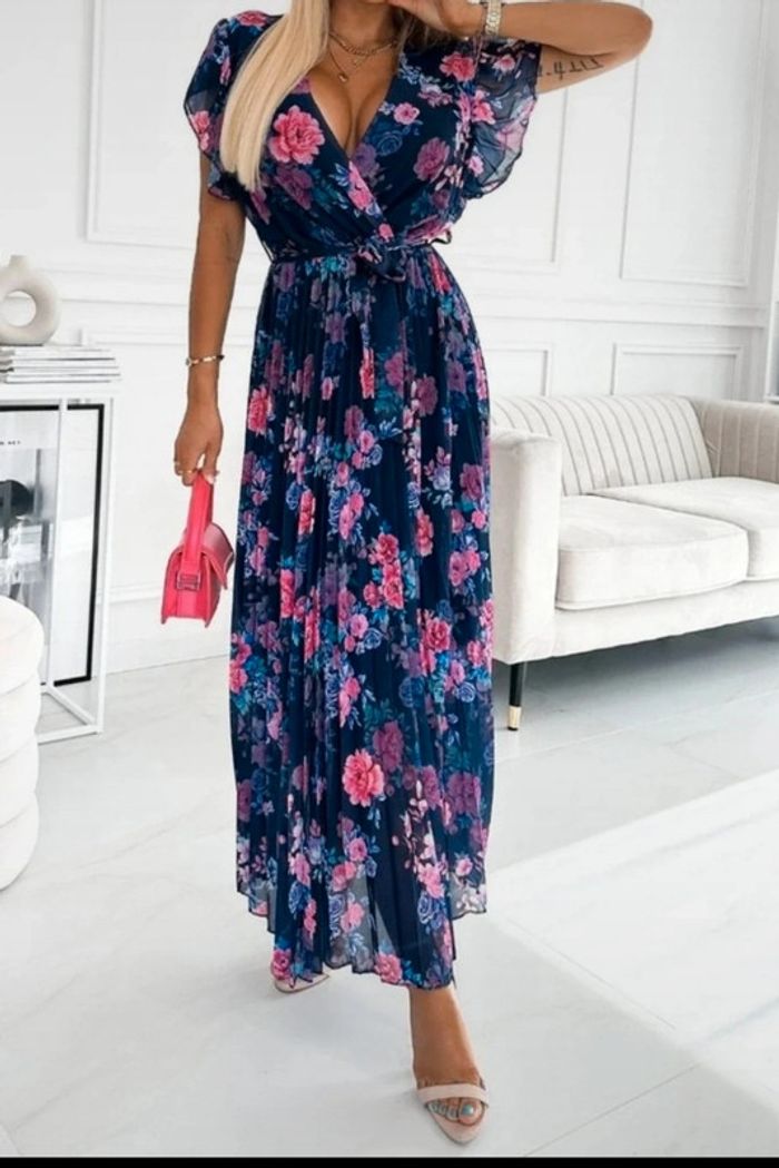 Robe plissée à motif floraux - photo numéro 2