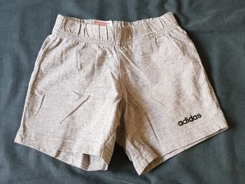 Short Adidas 9-12 mois
