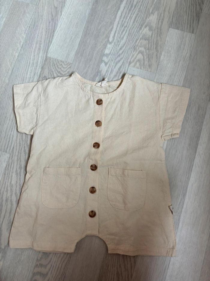 Combishort beige 3/6 mois