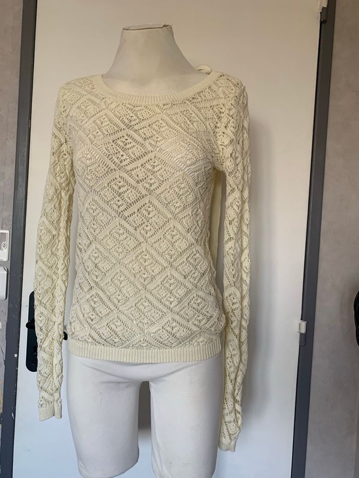 Pull écru dos nu - photo numéro 2