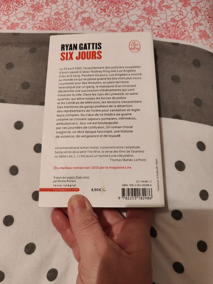 Six jours - photo numéro 2