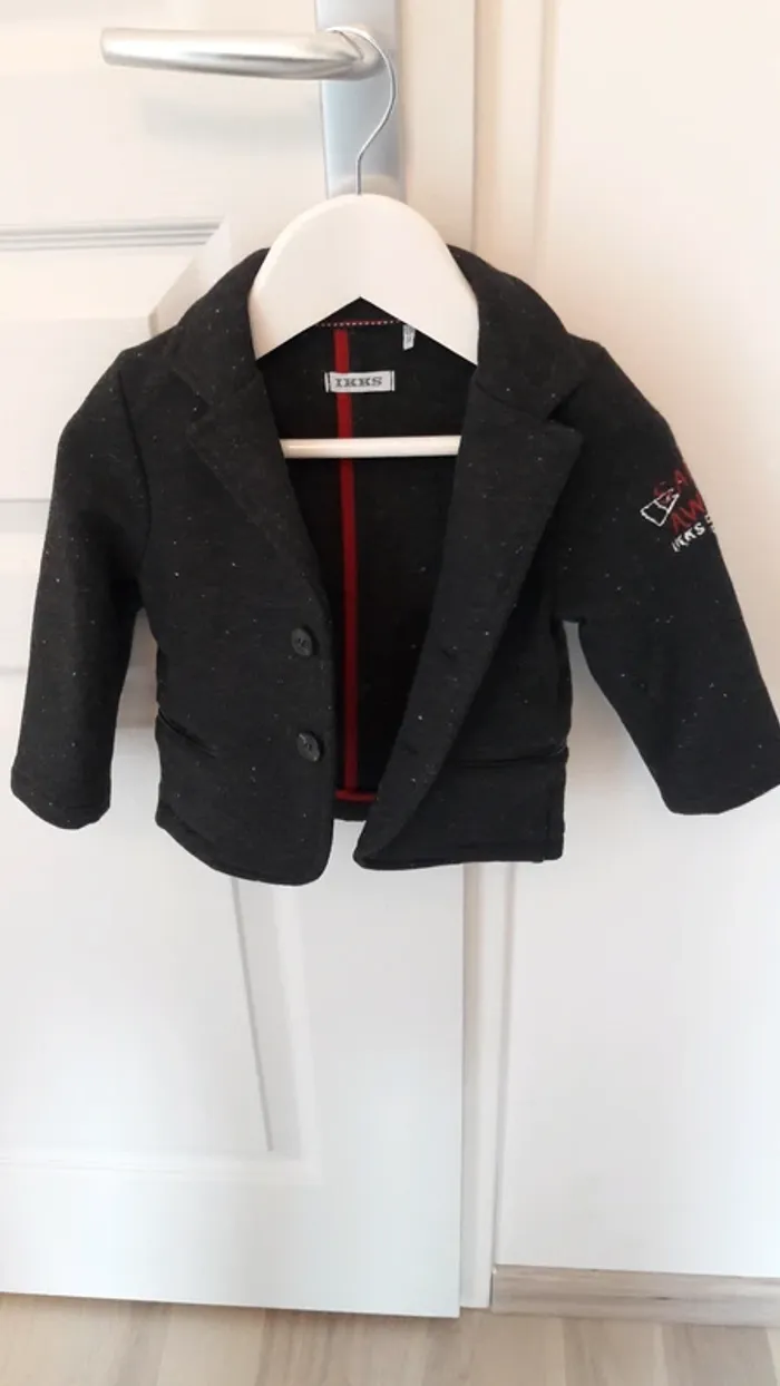 Veste noire IKKS garçon 12M neuve