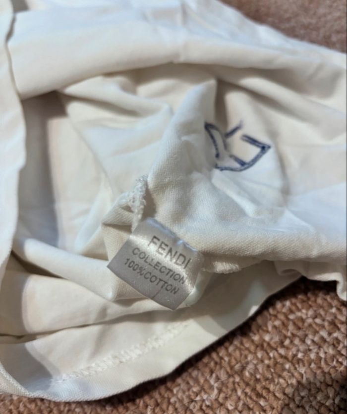 Polo Fendi taille M - photo numéro 2