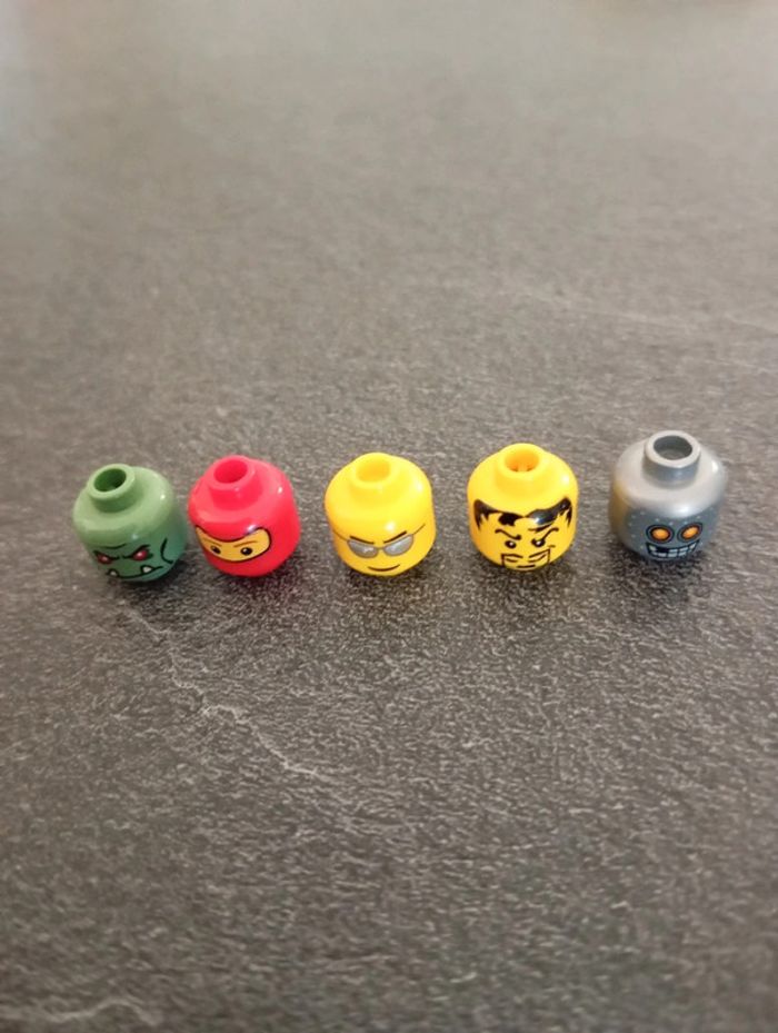 5 têtes figurines lego