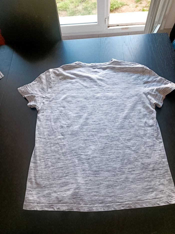 Lot T shirt homme taille L - photo numéro 2