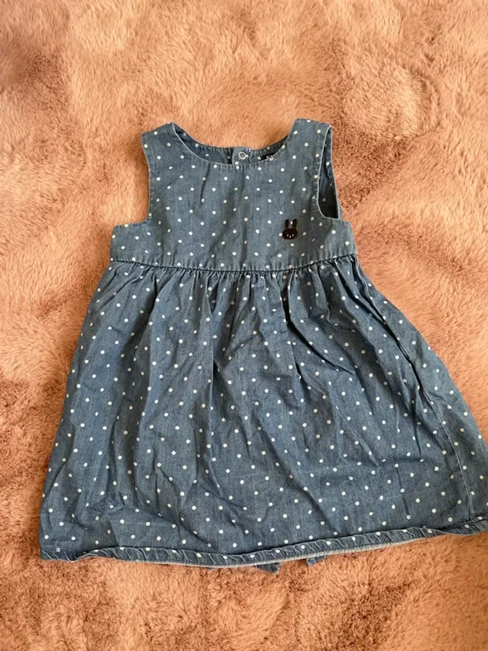 Robe à pois