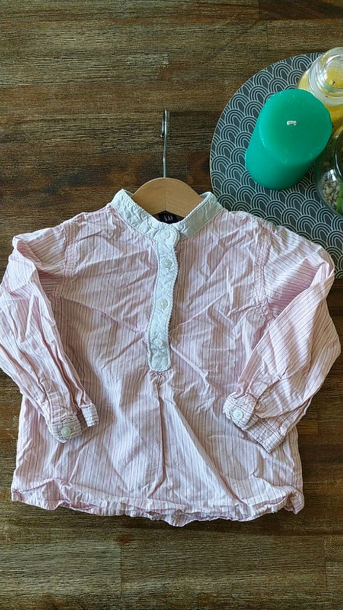 Très jolie petite chemise/Baby Gap/18-24 mois - photo numéro 3