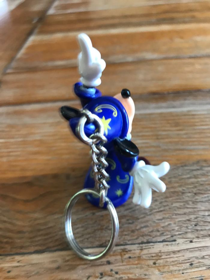 Porte clé figurine disney land paris 20 ans - photo numéro 3