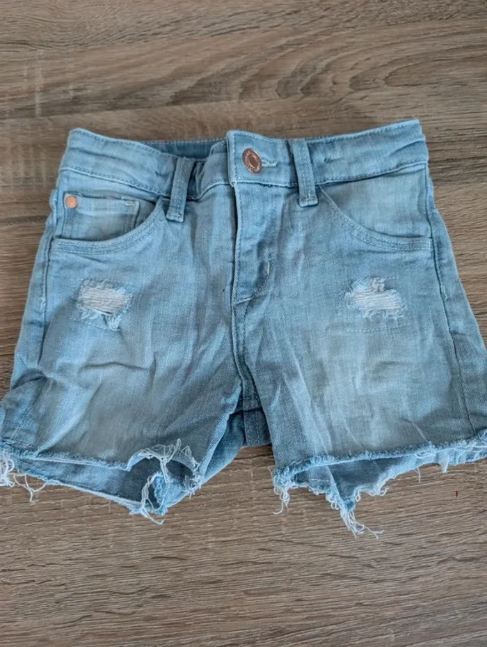 Short en jeans