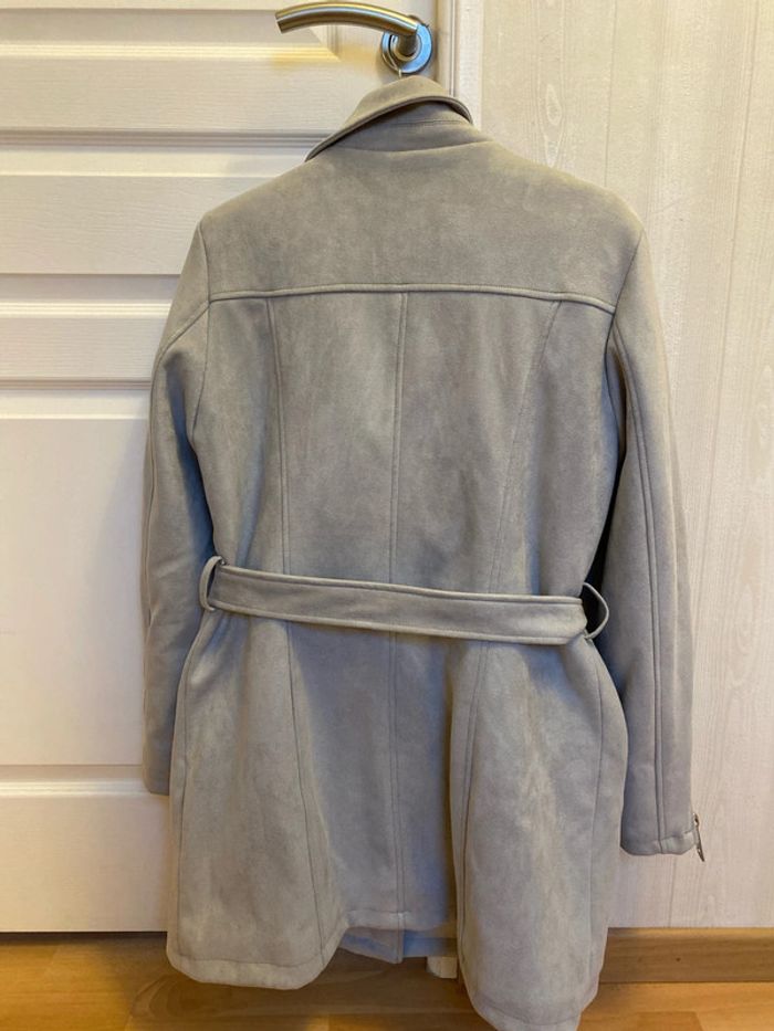 Très beau manteau gris neuf - photo numéro 2