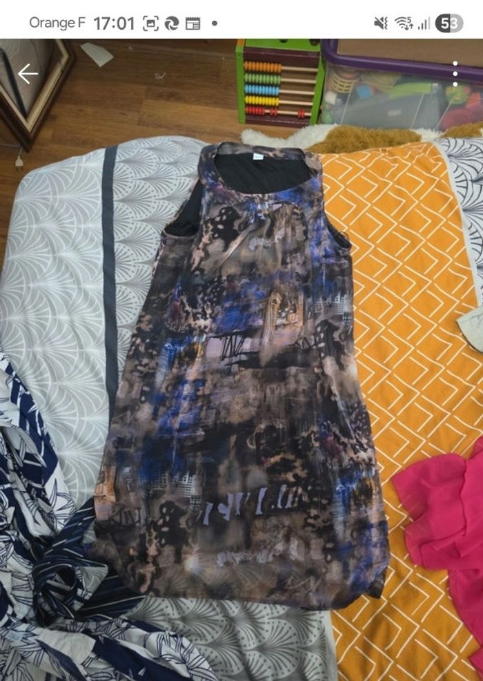 Vêtements  44 - photo numéro 2