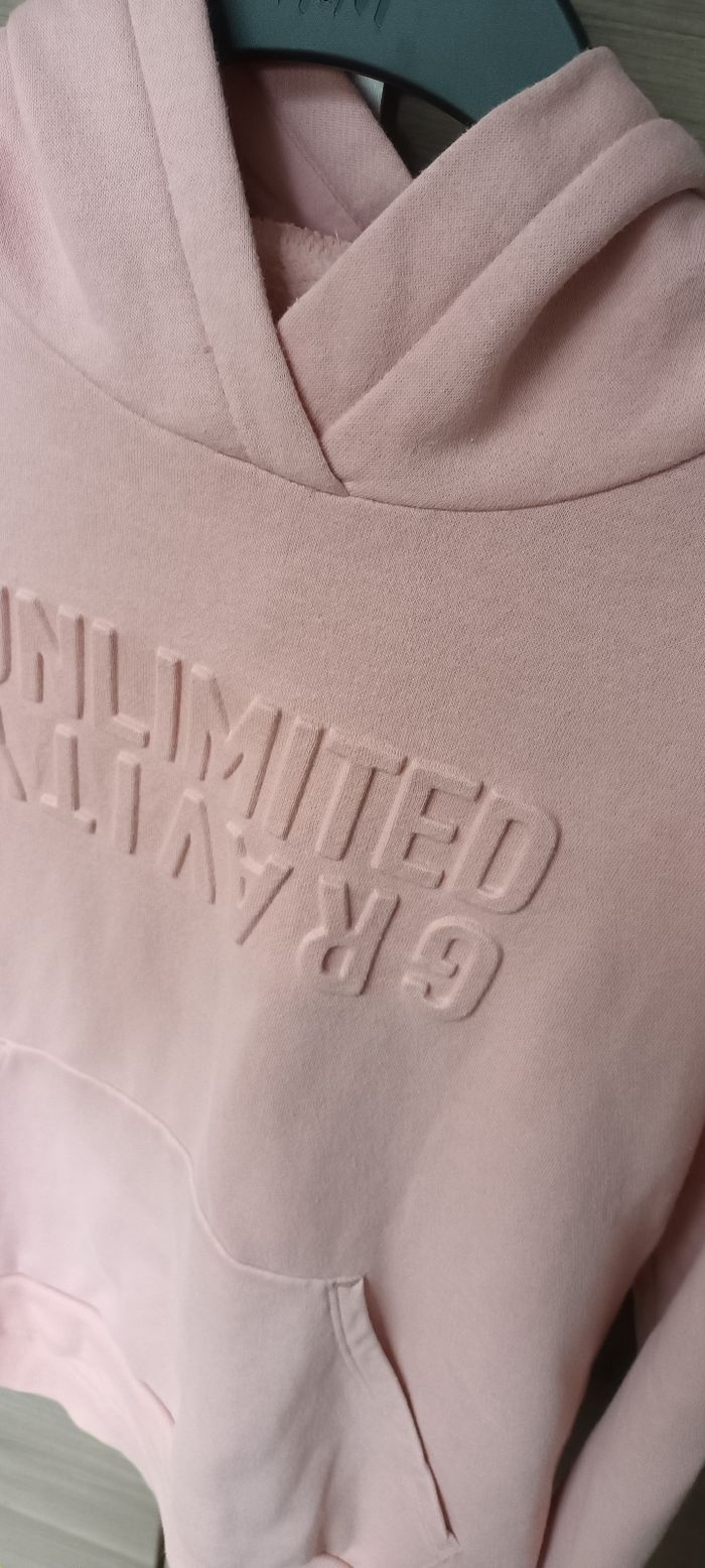 Sweat à Capuche rose - photo numéro 3