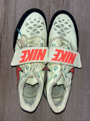 Chaussure athlétisme