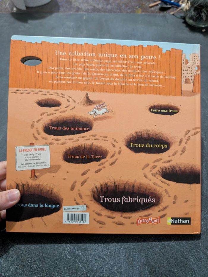 Le livre des trous - photo numéro 3