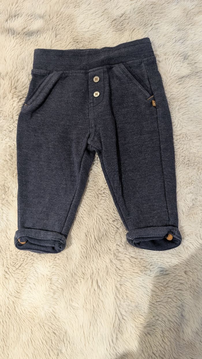Pantalon Obaïbi taille 6 mois - photo numéro 1