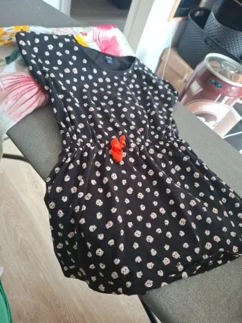 Lots 3 robes 4 ans