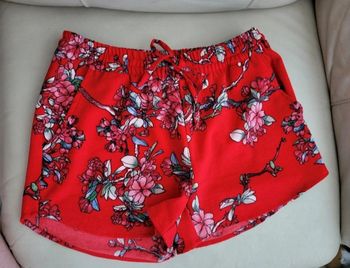 Short rouge
