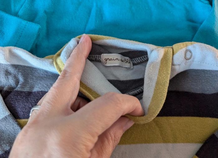 Lot t-shirt et sous pulls C&A - photo numéro 3