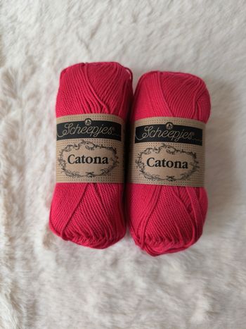 Pelote rouge catona