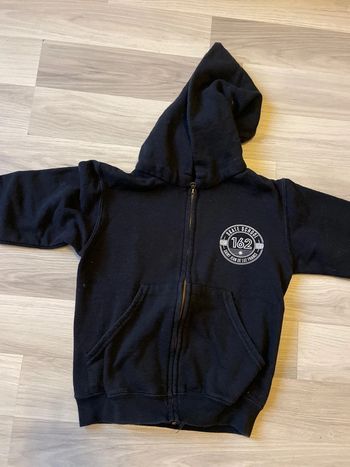 C’est à capuche de skate