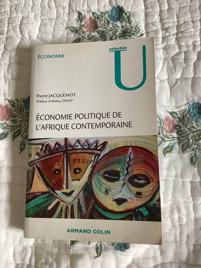 Économie politique de l’Afrique contemporaine
