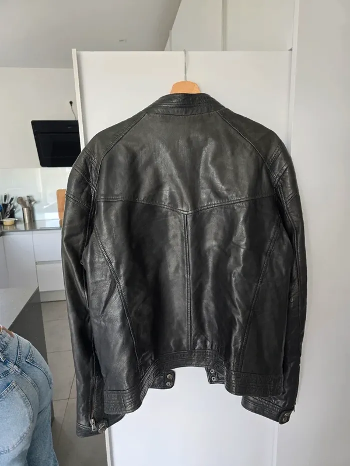 Veste cuir - photo numéro 4