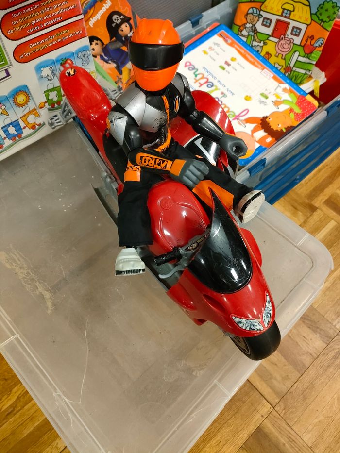 Lot Moto et sa figurine action man - photo numéro 3